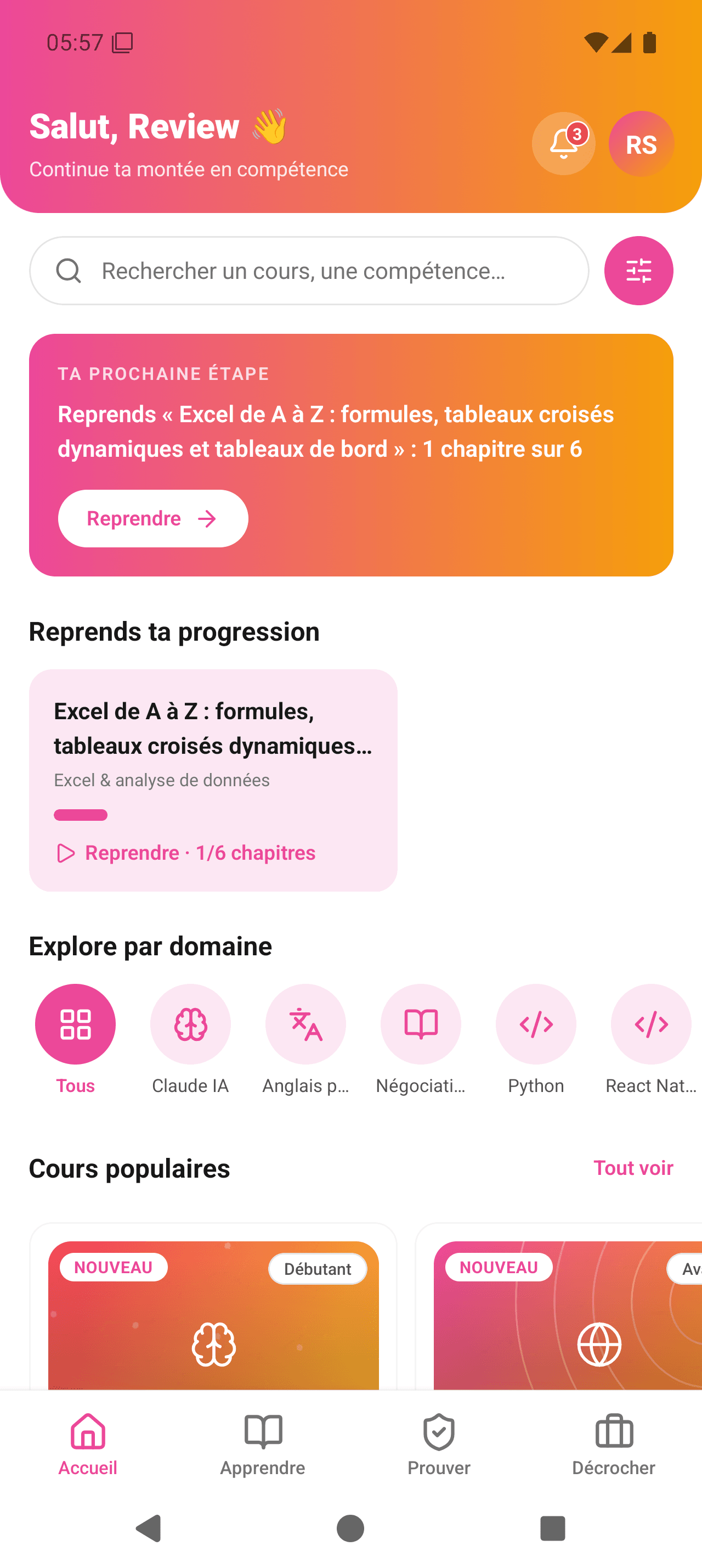 L'accueil de l'application mobile ZahoUp : reprise de cours, domaines et cours populaires